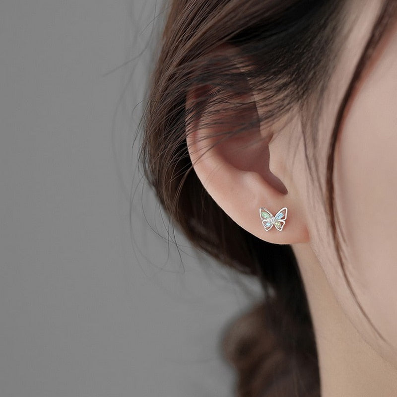 Korean Exquisite Butterfly Stud Earrings For Women Shiny Crystal Zircon Hollow Butterfly Versatile Earring Girls Party Jewelry