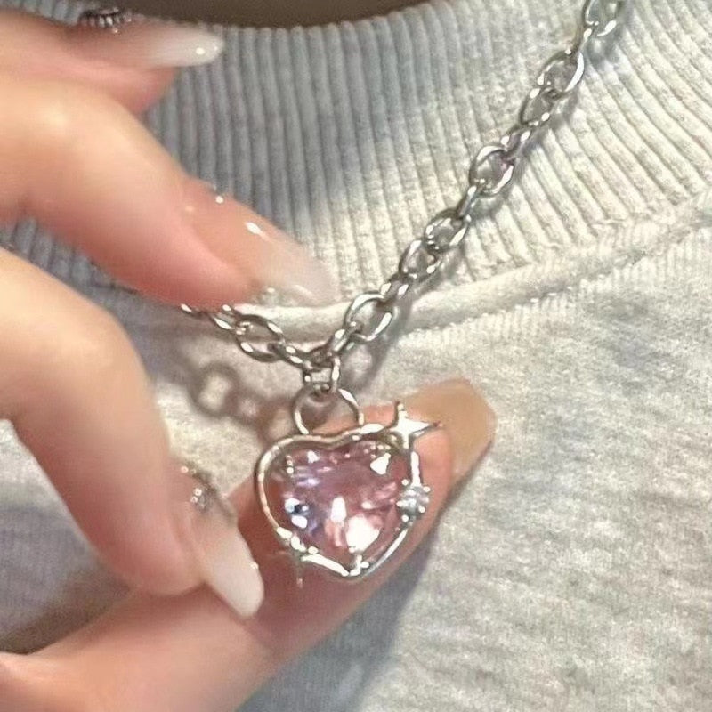 Elegant Split Love Flashing Zircon Necklace For Women Sweet Pink Heart Pendant Choker Party Wearing Accessories Jewelry Gifts