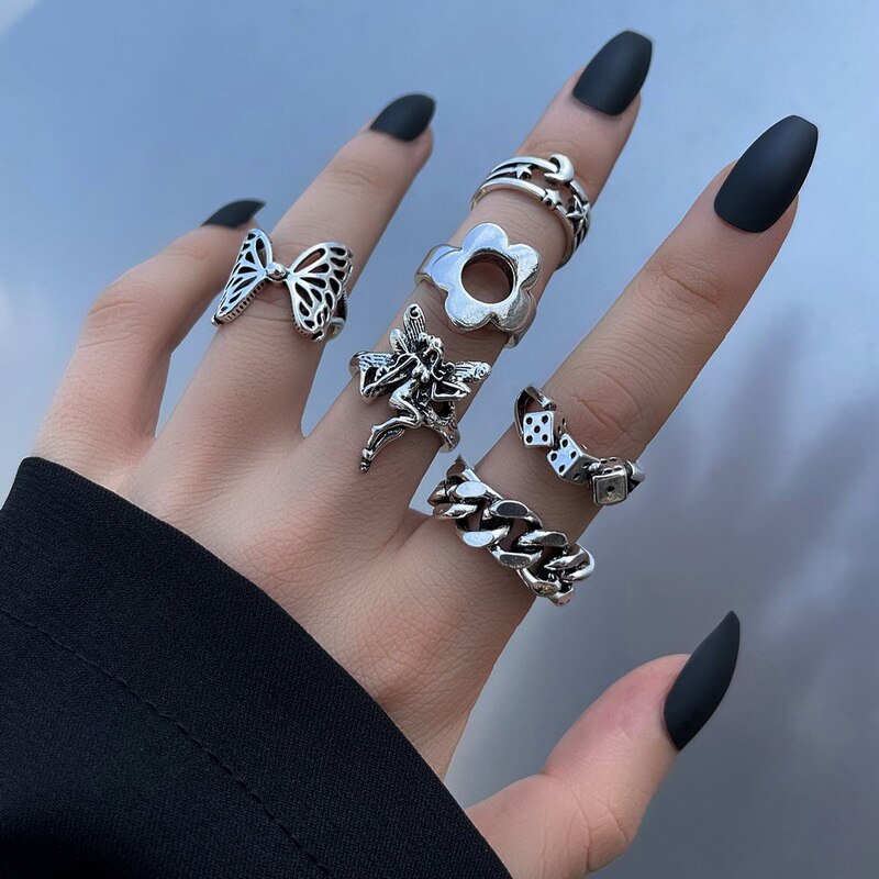 Retro Vintage Ring Set Gothic Alloy Rings Hiphop for Women Punk Silver Color Butterfly Snake Chain Finger Ring Jewelry Gift
