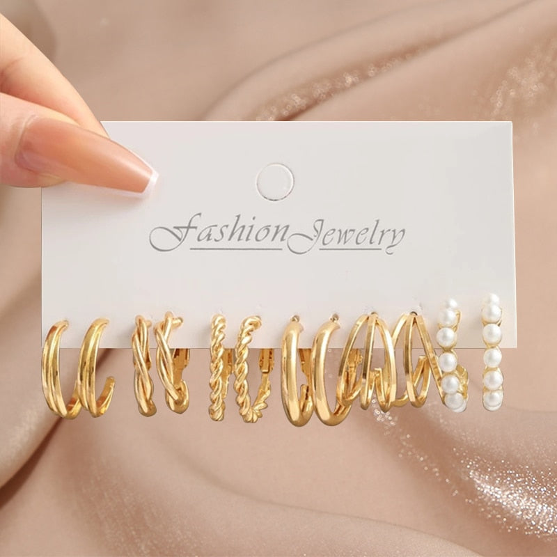 17KM Butterfly Twist Hoop Earrings Set Heart Hollow Dangle Earrings for Women Metal Gold Color Stud Earrings Trendy Jewelry 2022