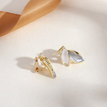 Load image into Gallery viewer, Korean New Style Geometric Clip on Earrings No Pierced for Women Cute Pearl Rhinestone Fresh Lovely Ear Clips  Student Jewelry