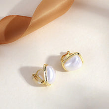 Load image into Gallery viewer, Korean New Style Geometric Clip on Earrings No Pierced for Women Cute Pearl Rhinestone Fresh Lovely Ear Clips  Student Jewelry