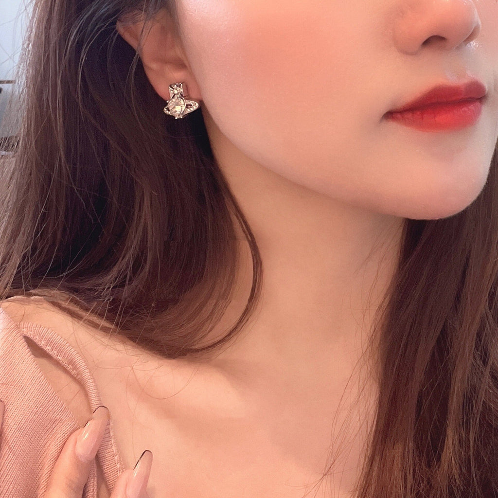 Trendy Fashion Gold Silver Color Love Heart Stud Earrings for Women Vintage Saturn Earrings Lovey Gifts Korean Fashion Jewelry