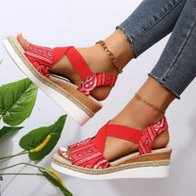 Load image into Gallery viewer, 2022 Casual Women Summer Wedges Sandals Comfy Peep Toe Snake Print Women Beach Sandals Female Sandalias Mujer Verano 2022