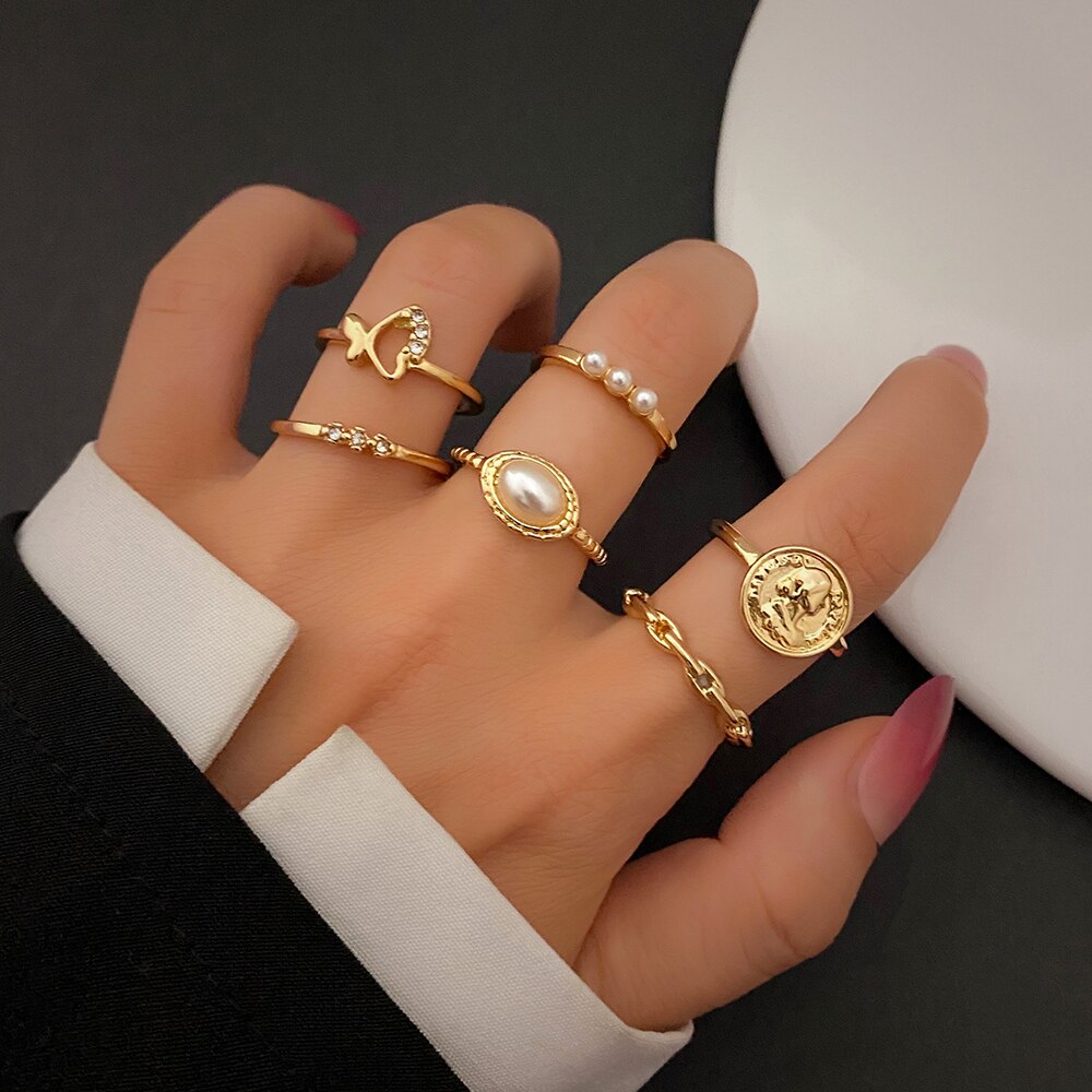 FAMSHIN 12pcs Heart Rings Set For Women Vintage Gold Color Round Hollow Butterfly Finger Rings Women&#39;s 2022 Trendy Jewelry Gift