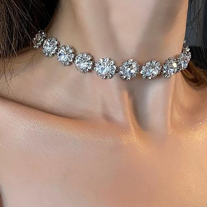 2022 Luxury Geometric Crystal Choker Necklaces for Women Water Drop Clavicle Chain Necklaces Statements Jewelry Gifts