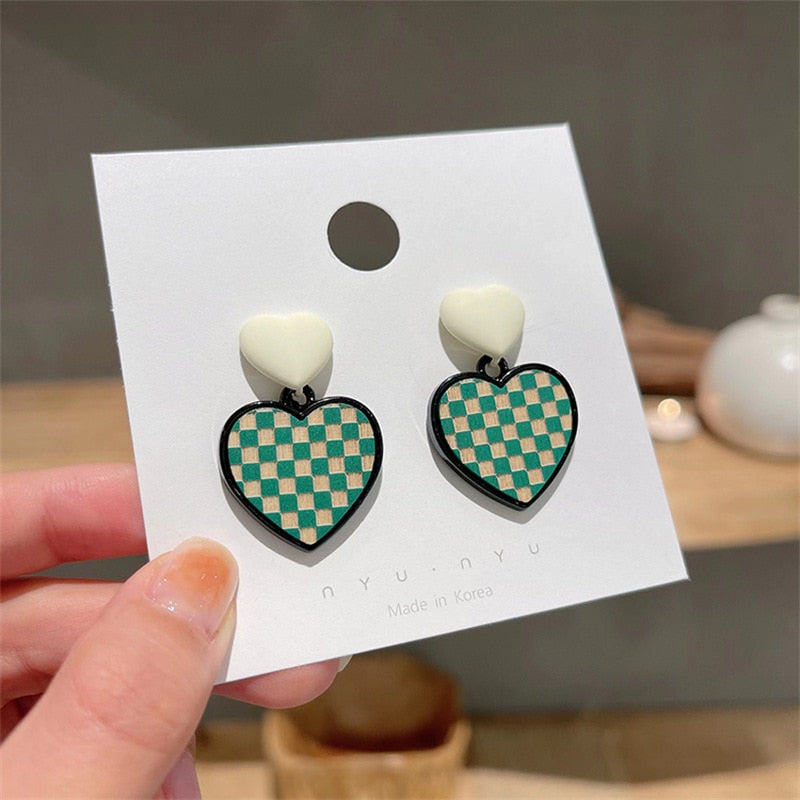 Earrings Retro Temperament Europe and America 2022 New High-quality Purple Earrings Female Exquisite Niche Fashion Stud Earrings