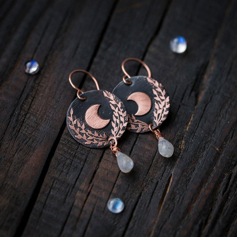 Tribe Carving The Moon Earrings Vintage Metal Bronze Sculpture Leaves Drop Dangle Earrings for Women Jewelry
