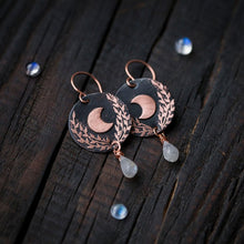 Load image into Gallery viewer, Tribe Carving The Moon Earrings Vintage Metal Bronze Sculpture Leaves Drop Dangle Earrings for Women Jewelry