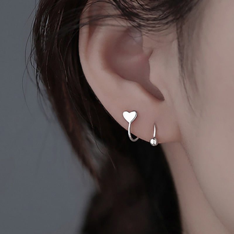 New Trendy Simple Heart Stud Earrings For Women Girl Fashion Silver Color Rotating Wave Balls Earring Ear Studs 2pcs Set Jewelry