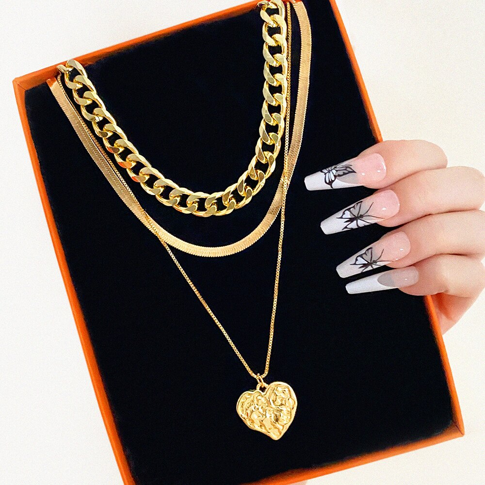 FAMSHIN Vintage Gold Color Chain Necklace for Women Punk Bohemian Multilayer Heart Necklace Girls Collier Femme Jewelry