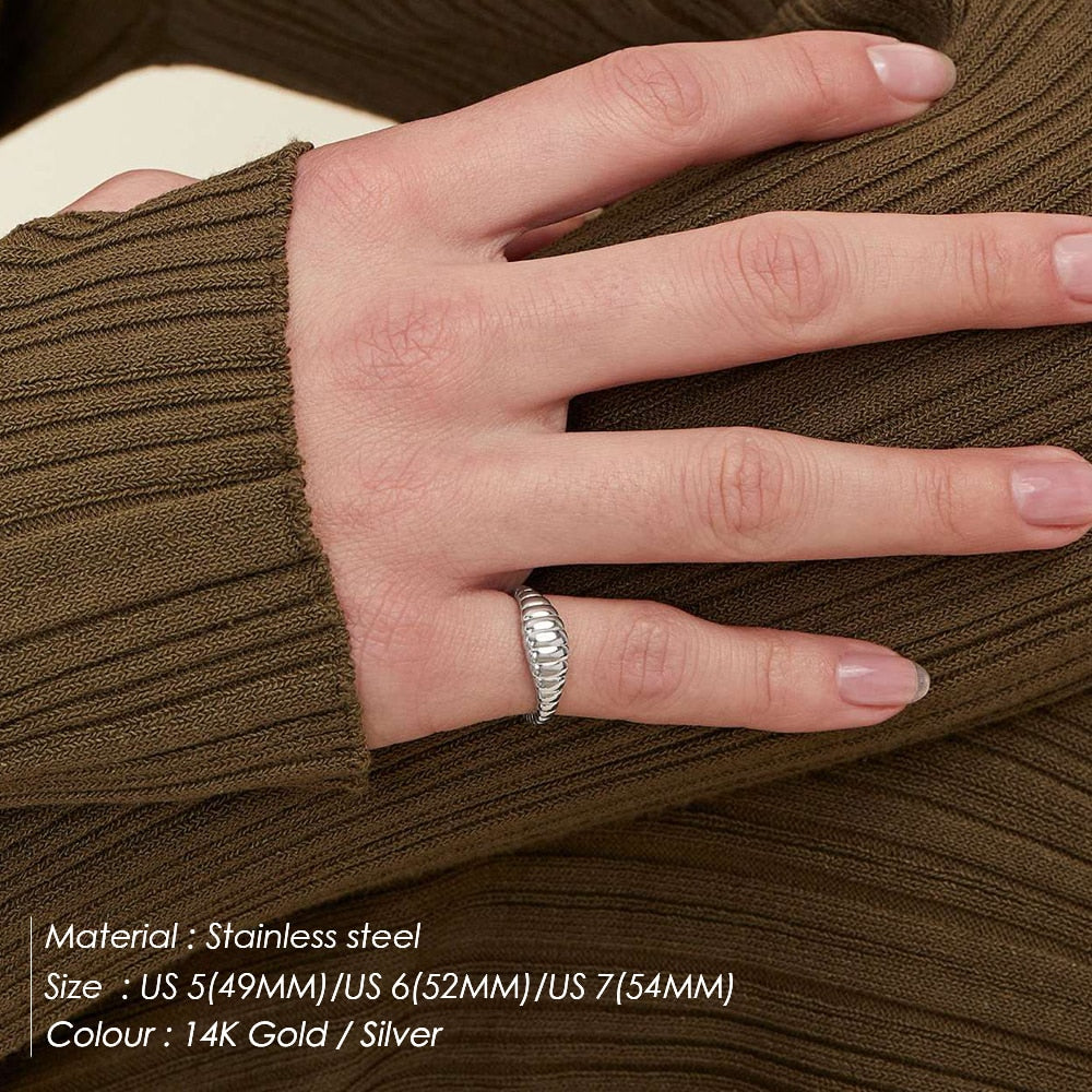 eManco Simple Fashion Style texture  tail ring Stainless Steel tail ring Classic   Couple For Women And Men Wedding  Jewelry