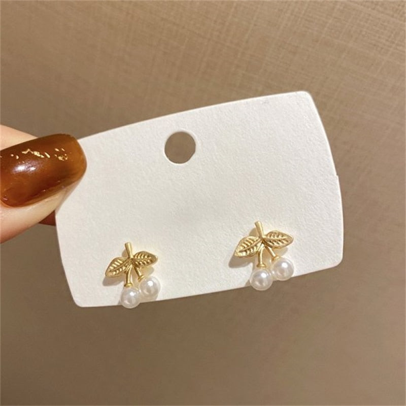 Exquisite Crystal Flower Butterfly Earrings For Women Korea Fashion Zircon Pearl Stud Earring Wedding Statement Jewelry Brincos
