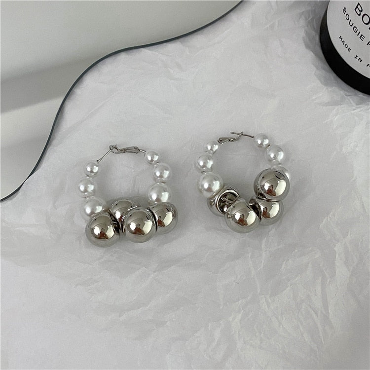 Colorful Cc Earrings Korean Exaggerated Fashion Cute Luxury、girl、earrings for Women Jewelry Accessories Party Wedding Gift