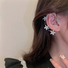 Load image into Gallery viewer, Luxury Designer Flower Earring Ear Clip Crystal Silver No Piercing Ear Cuff Drop Earring 2022 New Trendys Jewelry Women Gift