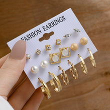Load image into Gallery viewer, Vintage Gold Geometric Women&#39;s Earrings Set Fashion Pearl Circle Hoop Earrings For Women Brincos 2022 Trend Female Jewelry Gifts