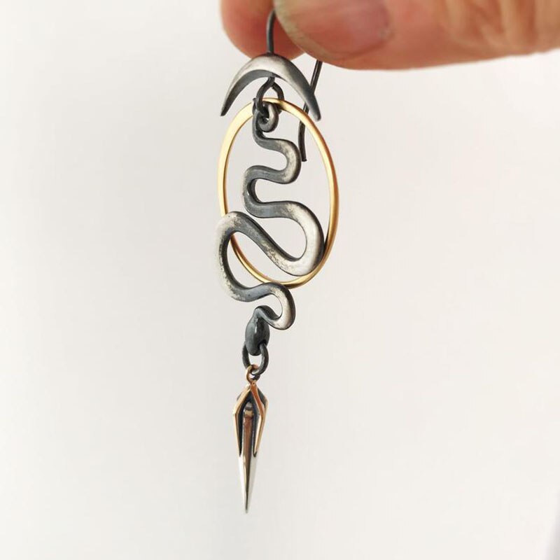 Vintage Snake Irregular Geometric Metal Earrings Retro Two Tone Color Creative Awl Dangle Earrings for Women