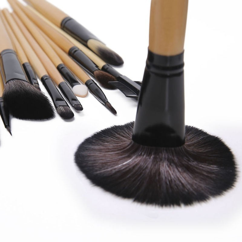 Gift Bag Of  24 pcs Makeup Brush Sets Professional Cosmetics Brushes Eyebrow Powder Foundation Shadows Pinceaux Make Up Tools