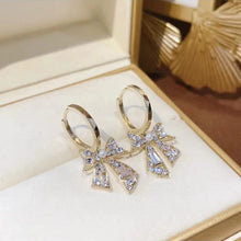 Load image into Gallery viewer, 2022 New Fashion Women&#39;s Classic Animal Butterfly Simple Crystal Diamond Earrings Pendant Jewelry Bride Wedding Banquet Gift Jew