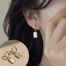 Load image into Gallery viewer, Korean Earing Claw Ear Hook Clip Earrings for Women Four-Prong Setting CZ Gold Color Ear Earrings Fashion Jewelry New Year Gift